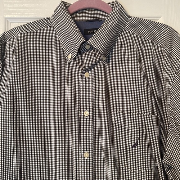 π3/$25π Nautica Dress Shirt